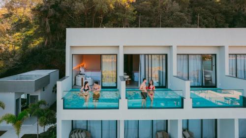 Suite with Private Pool