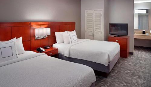 One Bedroom Suite - Two Queens