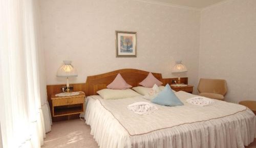 Two-Bedroom Apartment with Balcony