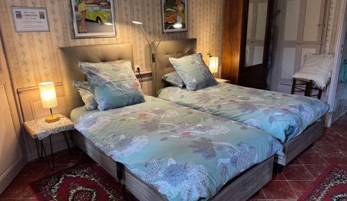 Twin Room with Private Bathroom