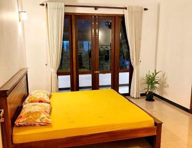 Double Room with Shared Bathroom