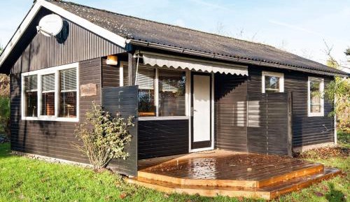 Two-Bedroom Holiday Home