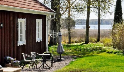Two-Bedroom Holiday Home