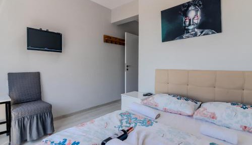 Deluxe Double Room with Balcony and Sea View