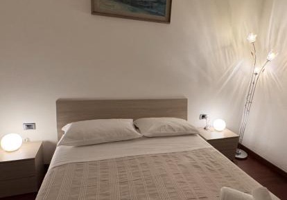 Three-Bedroom Standard Apartment