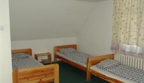 Quadruple Room with Private Bathroom