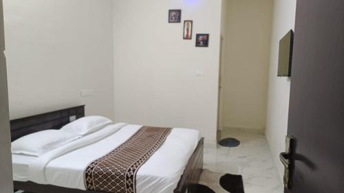 Studio Apartment with Queen Bed