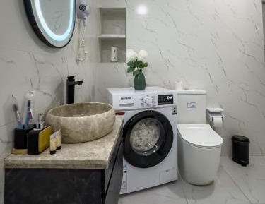 King Room with Spa Bath