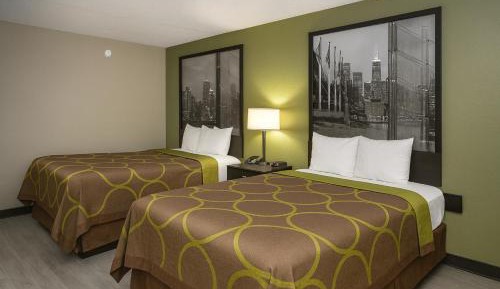 Queen Room with Two Queen Beds - Non-Smoking