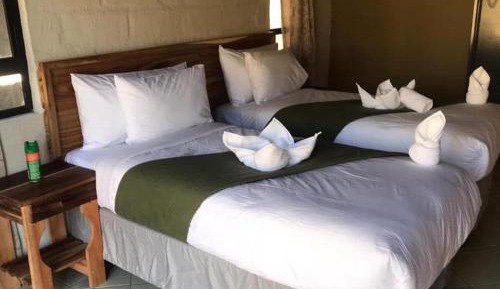Double or Twin Room with Shower