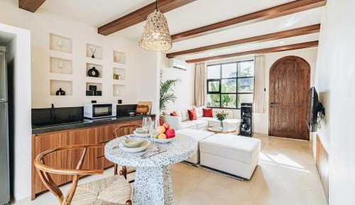 One-Bedroom Villa