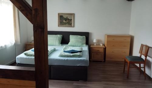 Family Apartment with Private Bathroom and Kitchen