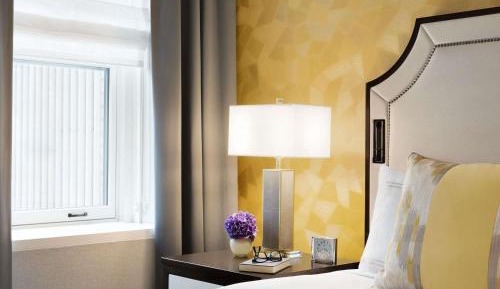Deluxe King Room with Bay View