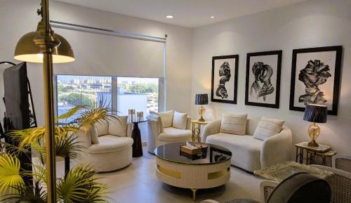 One-Bedroom Premier Apartment
