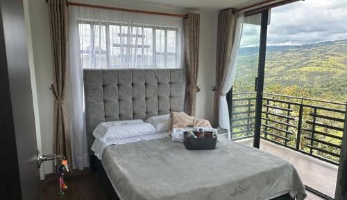 Double Room with Mountain View