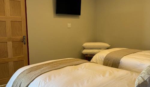 Room #1469822002