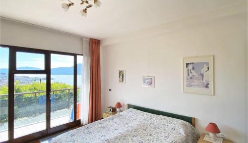 One-Bedroom Holiday Home