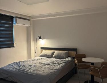 Room #1449794602