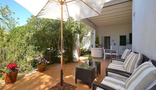 Three-Bedroom Holiday Home 