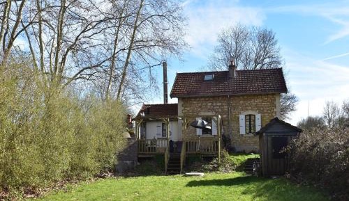Two-Bedroom Holiday Home