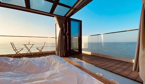 Double Room with Lake View