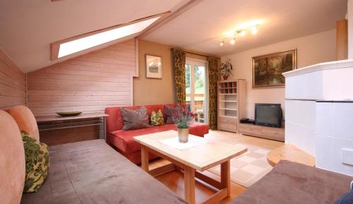 Seven-Bedroom Apartment