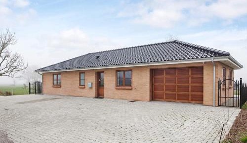 Four-Bedroom Holiday Home