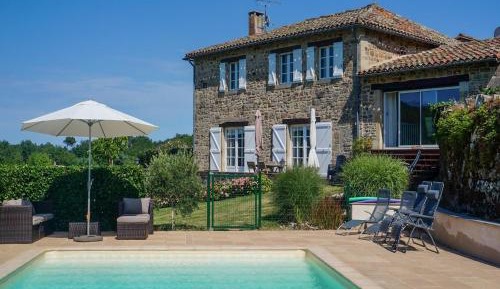 Three-Bedroom Holiday Home 