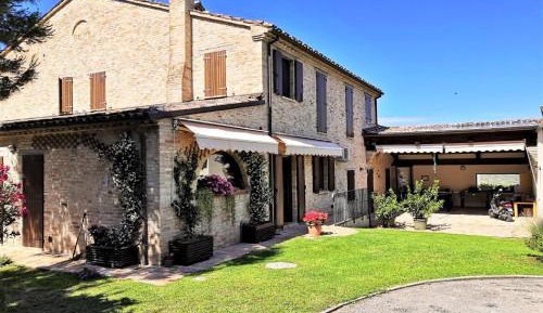 Ten-Bedroom Villa