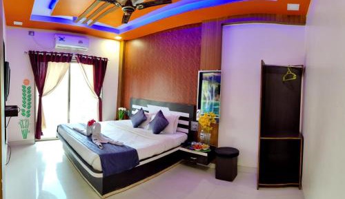 Deluxe Double Room with Balcony