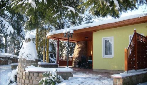 One-Bedroom Holiday Home
