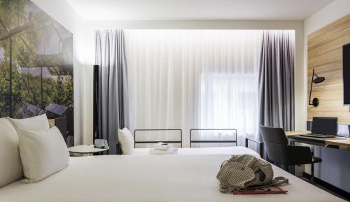 Superior Double Room with Sofa
