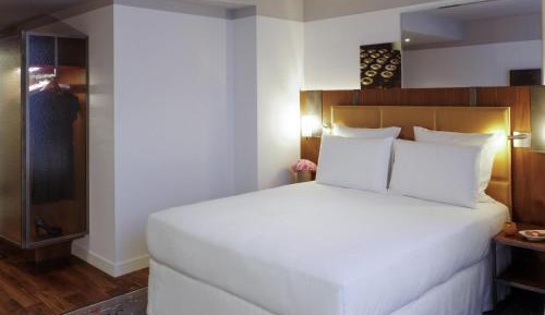 Superior Apartment with Queen Bed