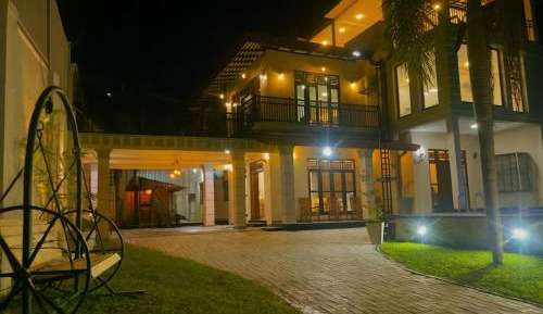 Deluxe Villa