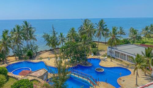 One-Bedroom Apartment with Ocean View