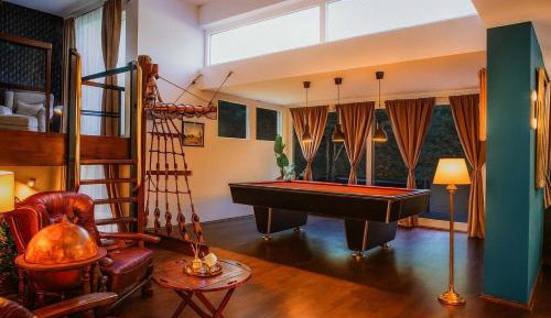Double Room with Private Bathroom