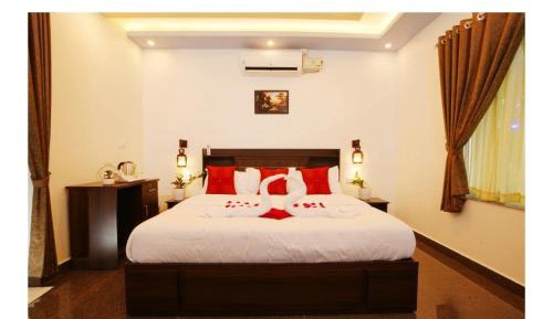 Deluxe Family Room