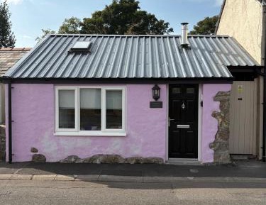 One-Bedroom Cottage