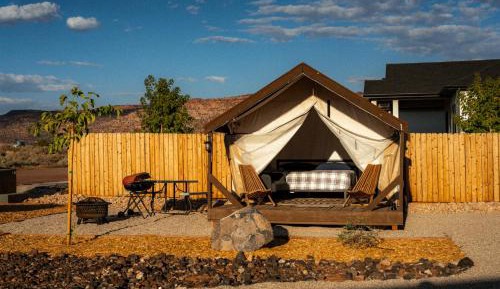King Room with Mountain View