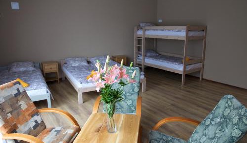 Quintuple Room