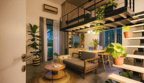Studio with Balcony