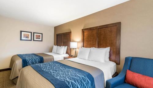 Double Room with Two Double Beds - Non-Smoking