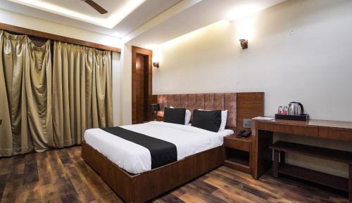 Large Double Room