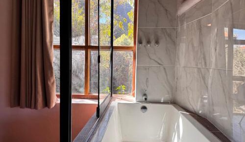 Suite with Garden View