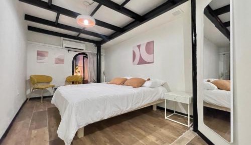 Deluxe Double Room with Shower