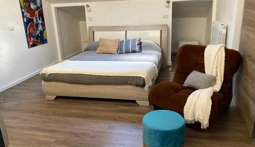 Large Double Room