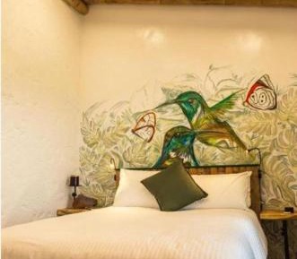 Quadruple Room with Private Bathroom
