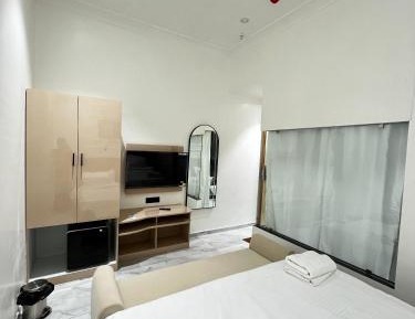King Room with Spa Bath