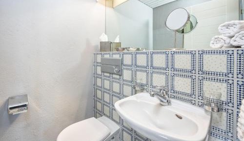 Two-Bedroom Apartment with Balcony