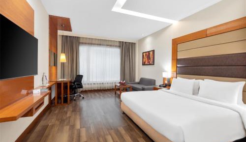 Superior Room with 15% off on food & soft beverages